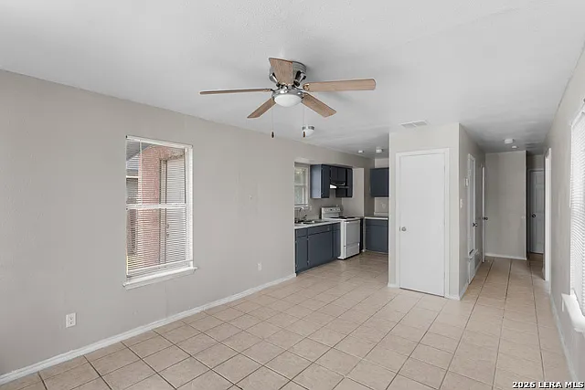 7575 Windsor Oaks — Photo 14