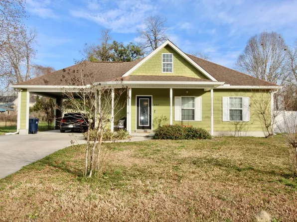 8267 Main St, Ray City, GA 31645