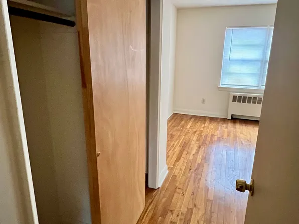 2356 Lemoine Avenue image 11 of 15