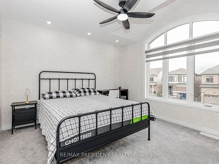 405 Newman Dr — Photo 36