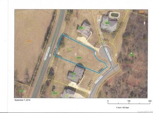 1947 Autumn Wood Ct #3, Lincolnton, NC 28092