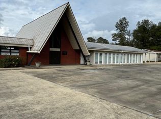 818 Marion Blvd, Forest, MS 39074