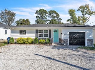 1023 S B St, Rogers, AR 72756