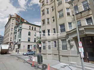 26 Hemenway St #904, Boston, MA 02115