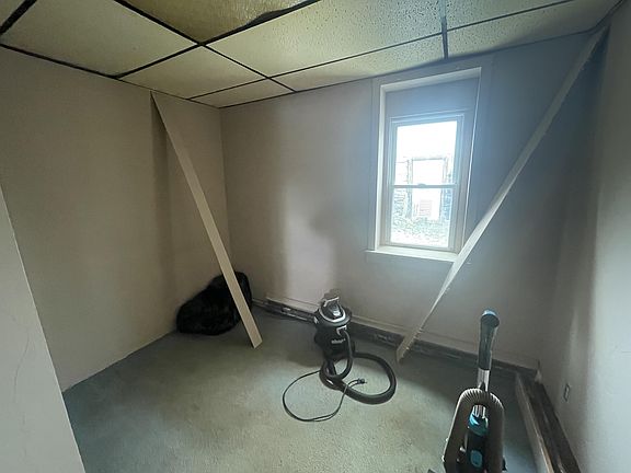 3rd image of 289 Avenue B St #S