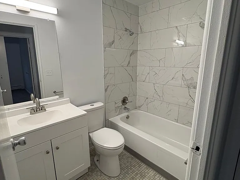 1 E Main St #12 — Photo 8