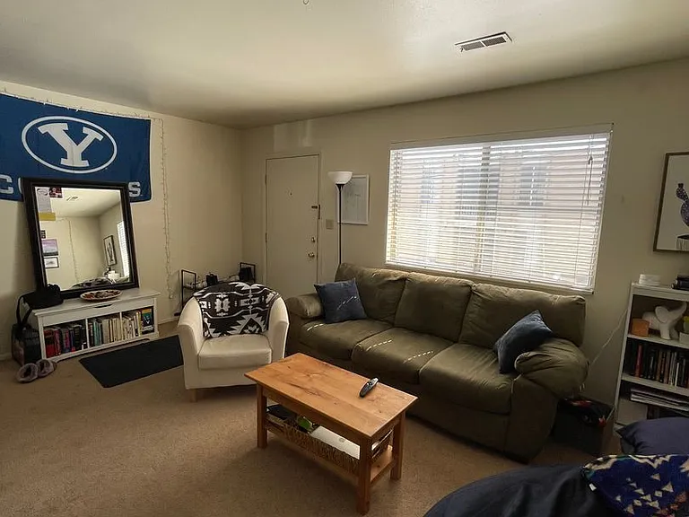 627 N 600 W #11 — Photo 2