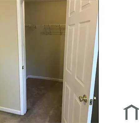 5786 Strathmoor Manor Cir — Photo 16