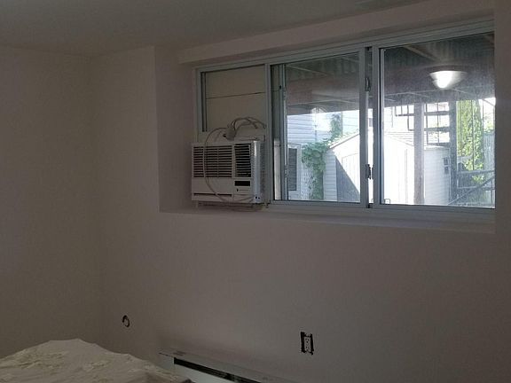4th image of 187 Kiswick St