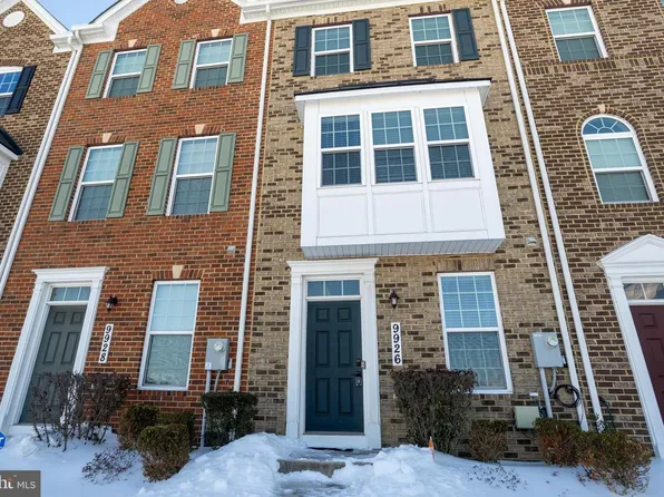 9926 New Pointe Dr, Upper Marlboro, MD 20774