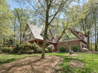 340A Sidney Rd, Pittstown, NJ 08867