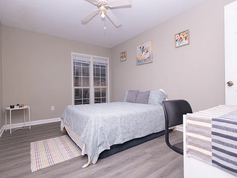3923 Jackson Ave — Photo 8