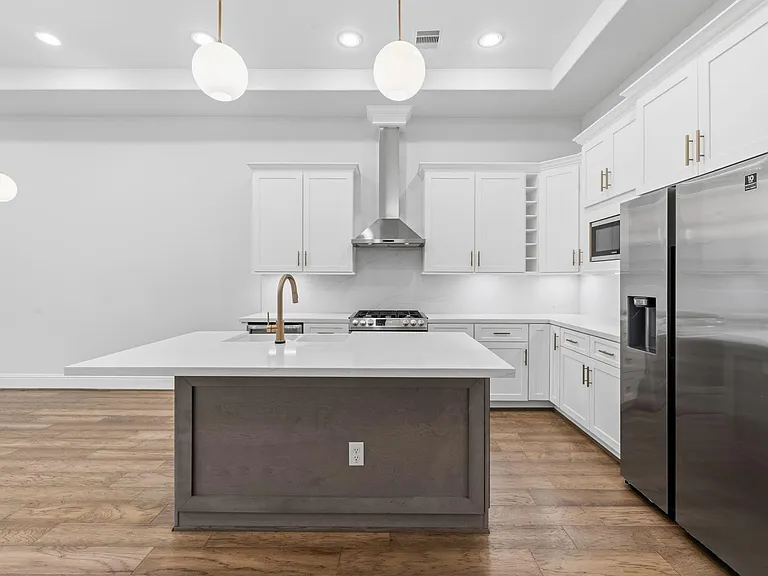 4744 Aftonshire Dr — Photo 8
