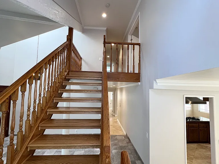 17141 Green Ln — Photo 19