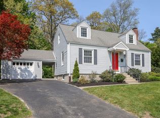 11 Marshall Rd, Natick, MA 01760