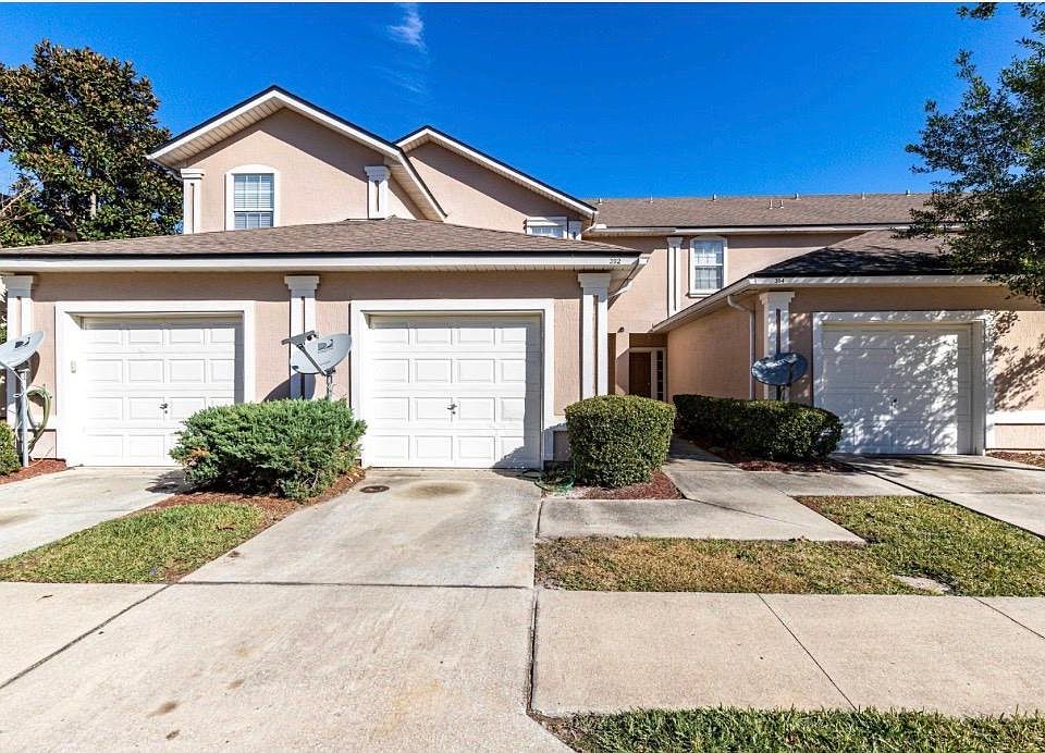1st image of 392 Scrub Jay Dr
