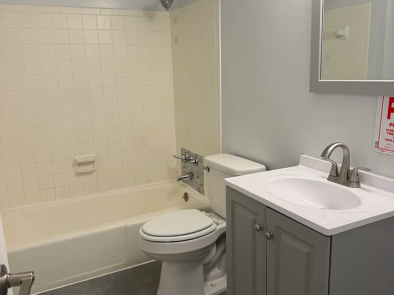 2616 Fort Farnsworth Rd #2C — Photo 4