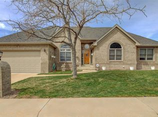 951 Wright Ct, Golden, CO 80401