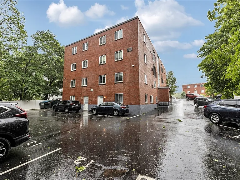191 Commercial St #301 — Photo 2