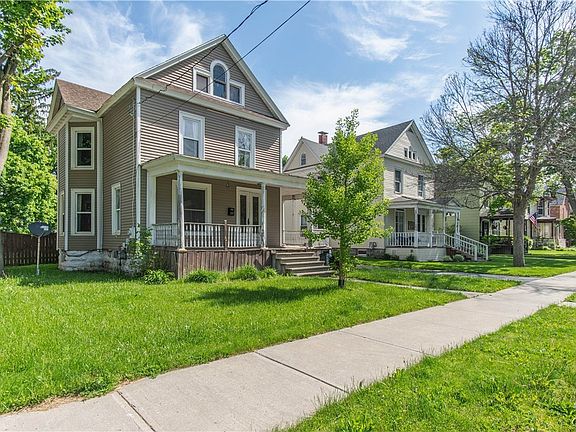4th image of 307 Flower Ave E