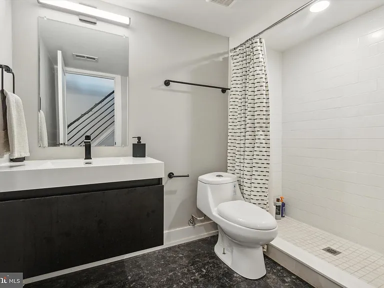 1500 N Myrtlewood St — Photo 20