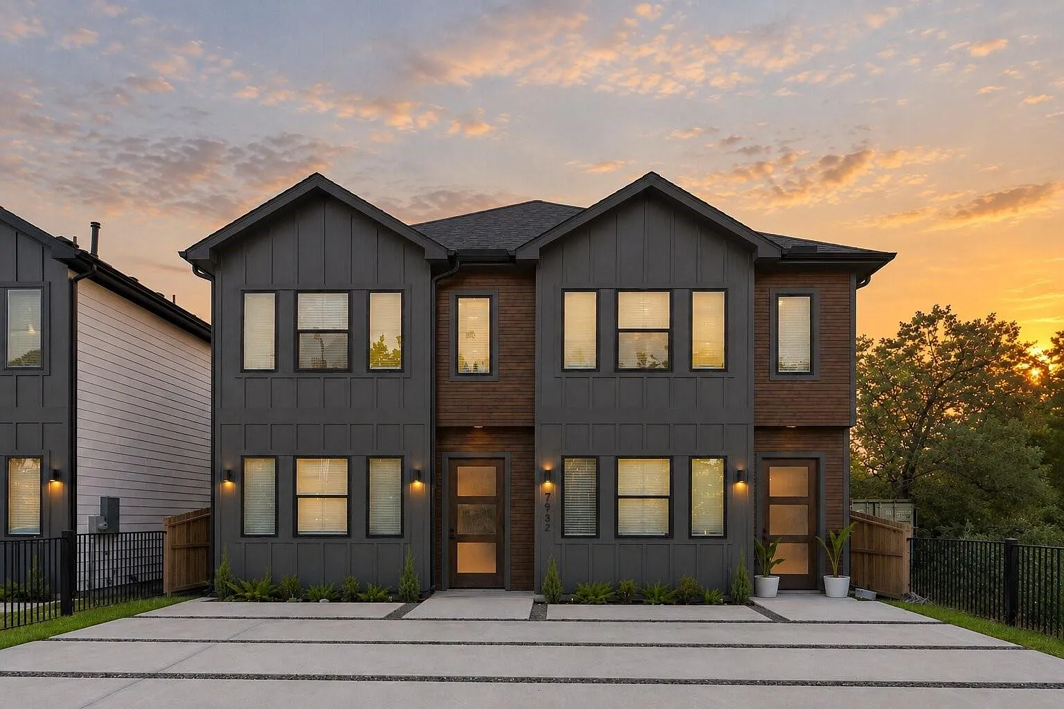 3 bed, 2.5 bath, 1302 sqft, $2,150 — Photo 1