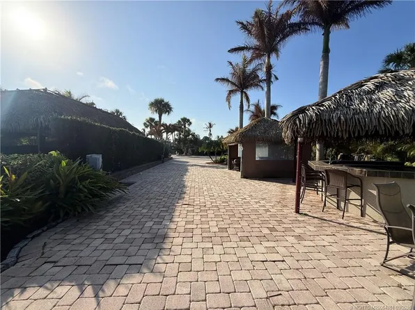 90 NW Boundary Dr, Port Saint Lucie, FL 34986