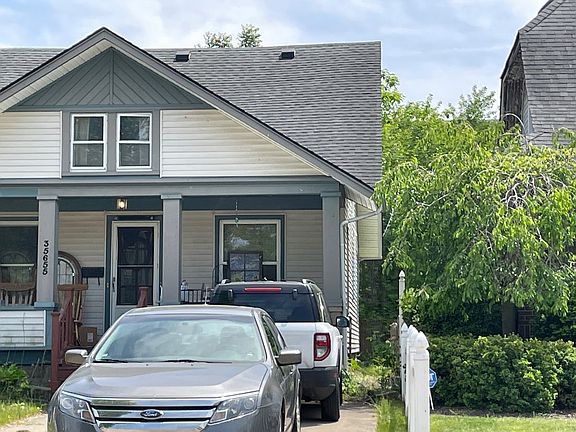 2nd image of 35655 Park St