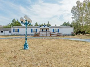 16099 Rolling Hills Rd #1/2, Yukon, OK 73099