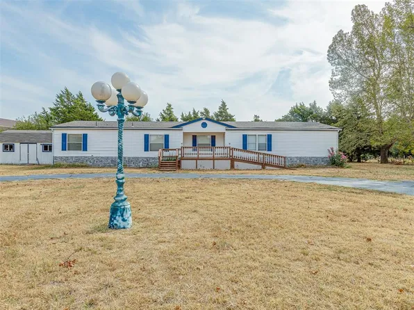 16099 Rolling Hills Rd #1/2, Yukon, OK 73099