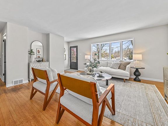 5th image of 11737 North Ridgeway AVENUE