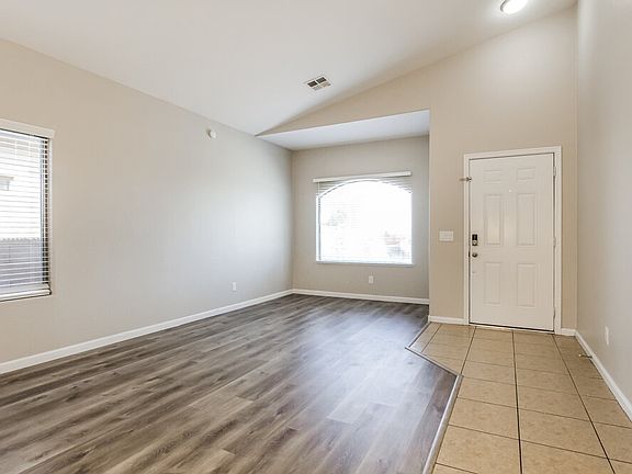 4th image of 6034 N 68th Dr