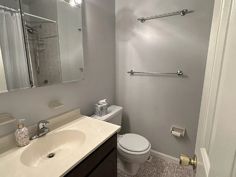 656 Alpine Ln — Photo 14