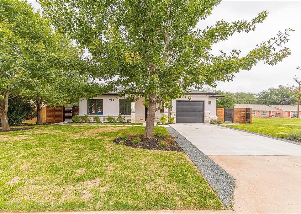 410 Persimmon St, Bastrop, TX 78602 MLS 4568760 Zillow