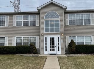 1511 W 86th Ln, Merrillville, IN 46410