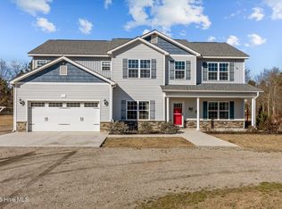 28280 Peach Orchard Rd, Wagram, NC 28396