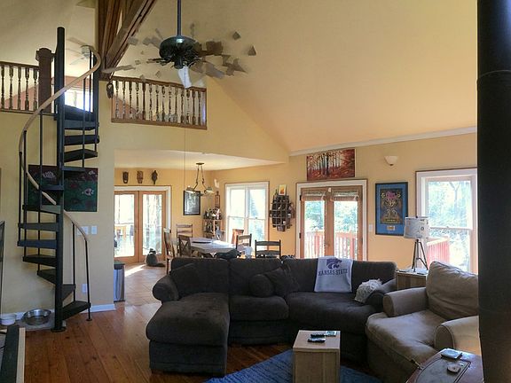 4th image of 2233 Kingsley Dr