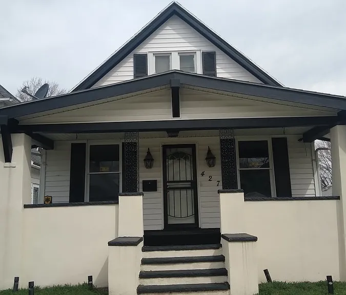 427 E Weber St — Photo 1
