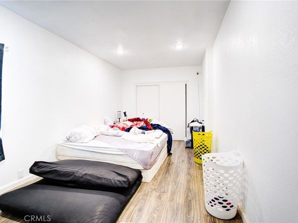 bakersfield-california-18888779 picture