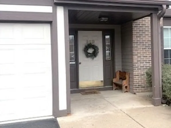 229 Brett Cir Unit B, Wauconda, IL 60084