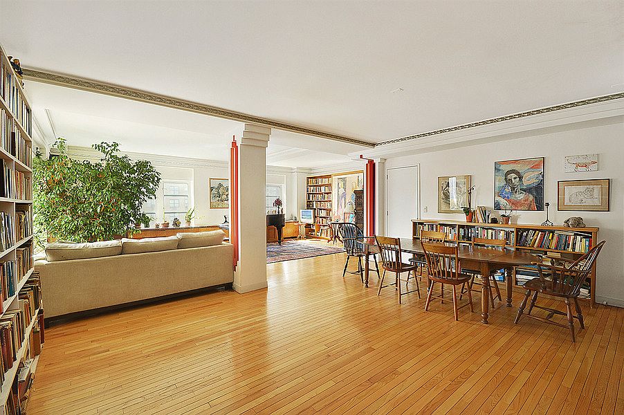 1st image of 43 W 61st St APT 25R