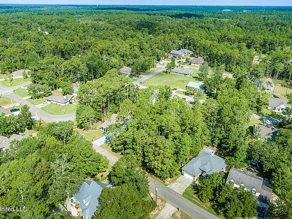 3rd image of 7448 Ieke Dr #25