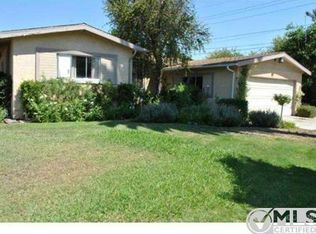 18151 Eccles St, Northridge, CA 91325