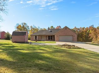 8225 McWhorter Rd, Martinsville, IN 46151