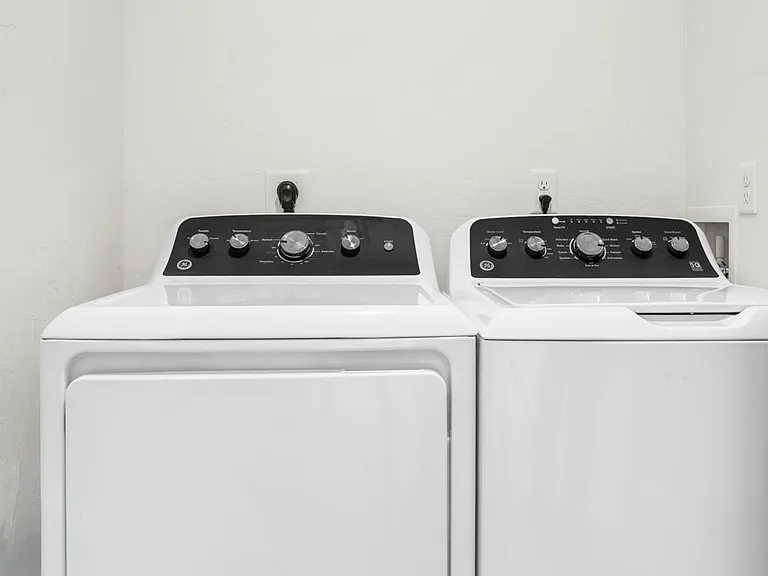 295 Gray Jay Ct — Photo 18