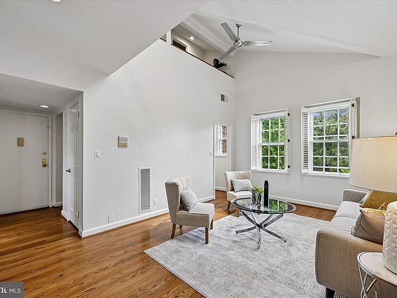 2nd image of 3621 39th St NW APT E323