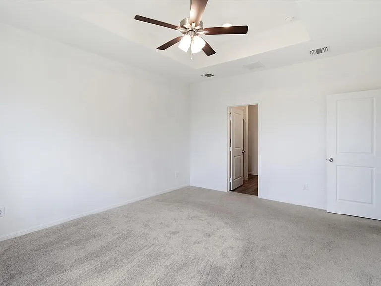 6815 Ivory Sedge Trl — Photo 10