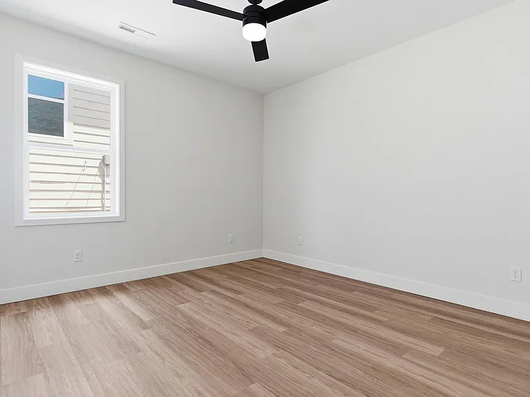 4423 S Reed Ave — Photo 17