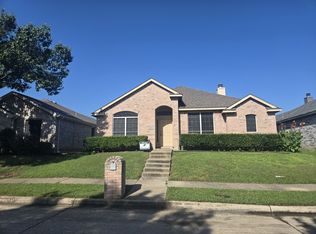 1205 Christa Dr, Mesquite, TX 75149