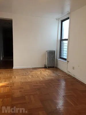 Rented by Mdrn Residential | media 19